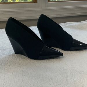 Nine West Black Patent Pointed Toe Wedge Pumps